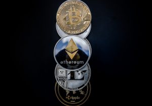 Aave Protocol Transfers Governance to Token Holders