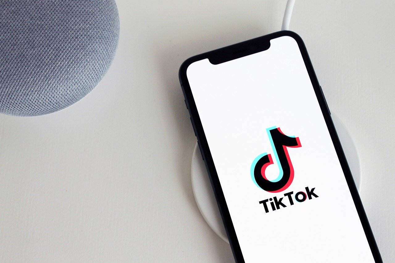 TikTok Star Launches Capital University Podcast with Pompliano
